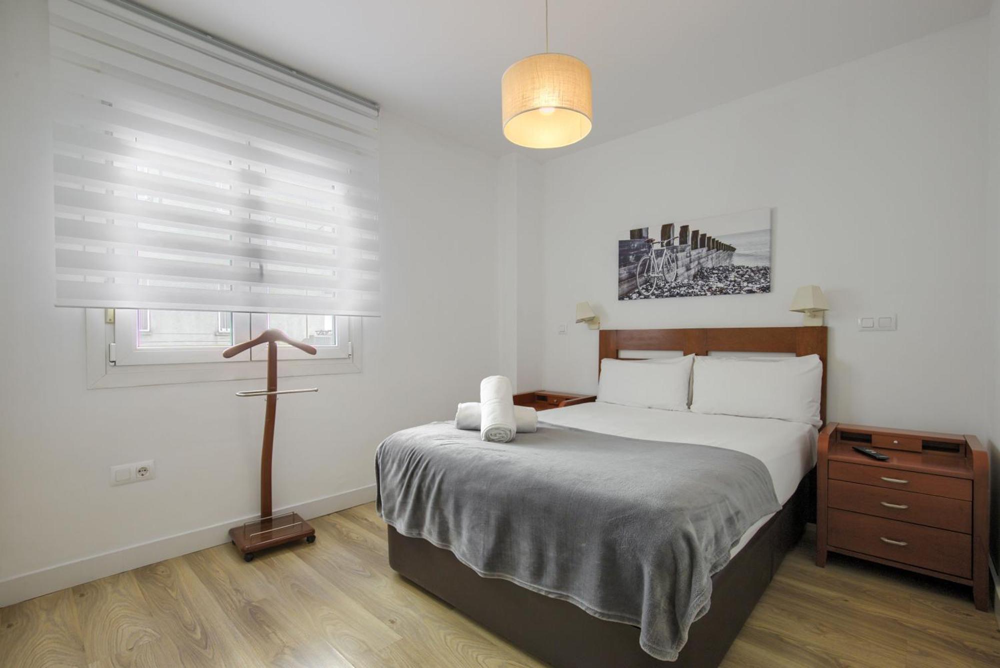Appartamento Dobo Madrid Ventas Esterno foto